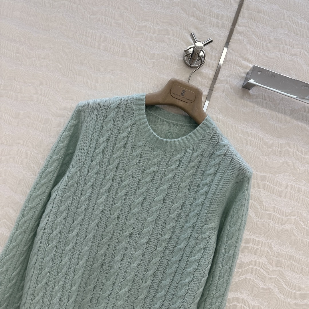 独家首发🍒高端原单品质！行走的高定 Bc闪耀银丝羊绒毛衣！经典圆领进口拉毛绒纱线轻盈软糯。18针瑞士机织