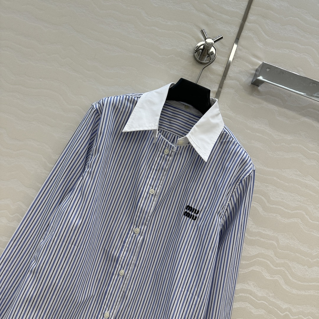 独家首发❤️原单品质🌸miu系少女穿搭！知性分子学院风 清新条纹衬衫！可拆卸领袖设计。进口定织精纺色织条