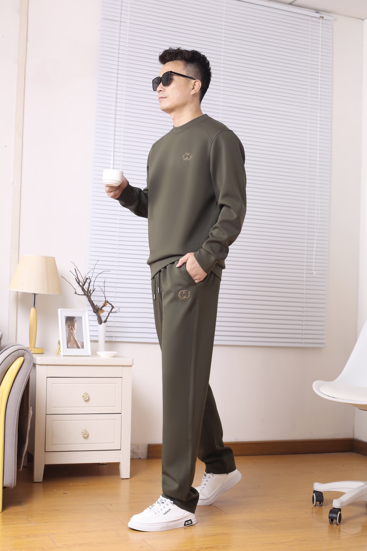 New Men’s Clothes: CD Diamond Autumn 2000 Collection with Classic Style - 图片 3