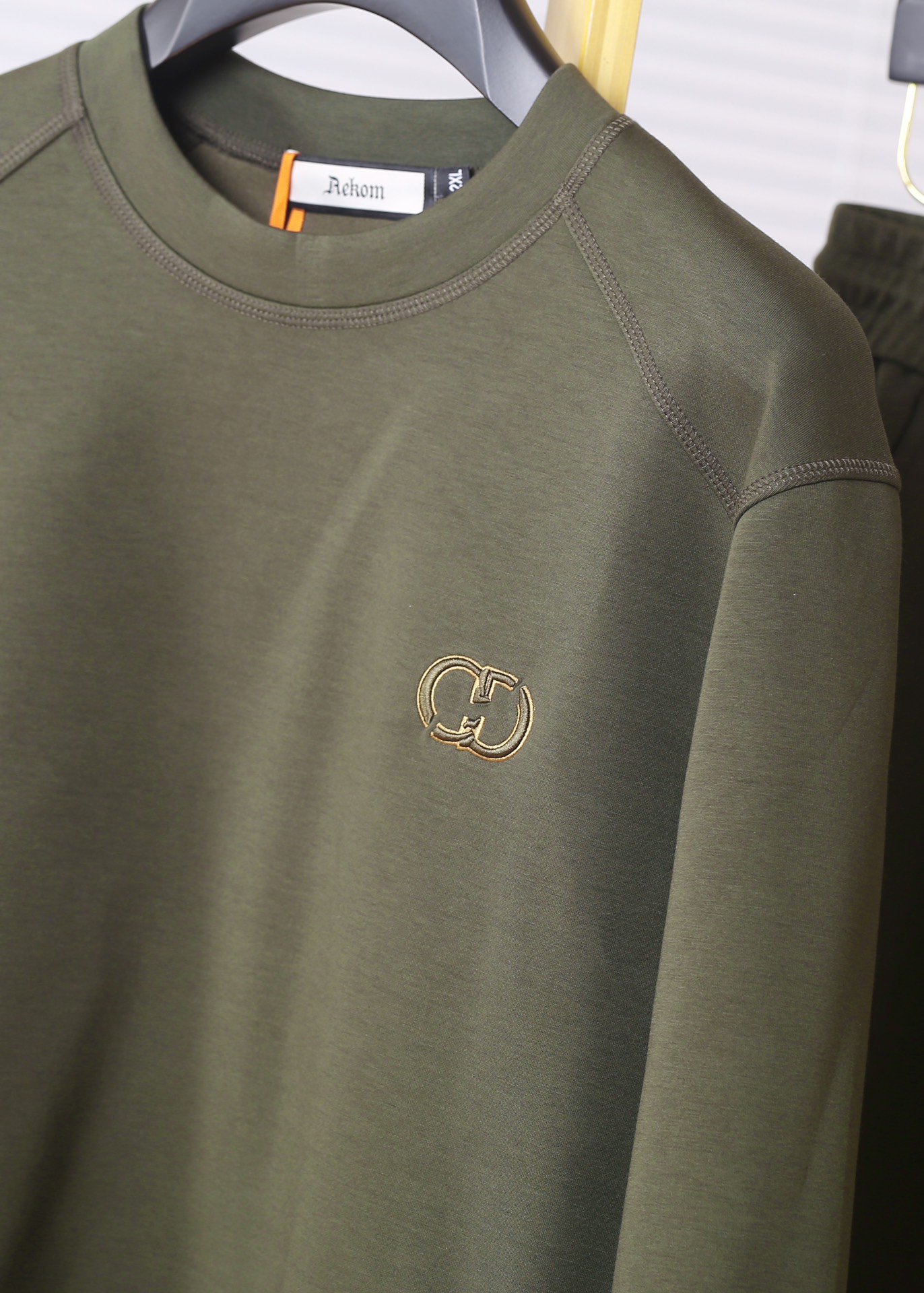 New Men’s Clothes: CD Diamond Autumn 2000 Collection with Classic Style - 图片 4