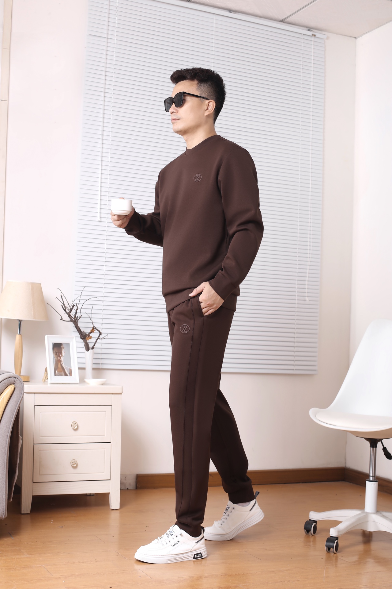2025 Fall Winter Men’s Suite: Classic, Warm, Stylish Cotton Fabric, Embroidery, High Quality - 图片 2