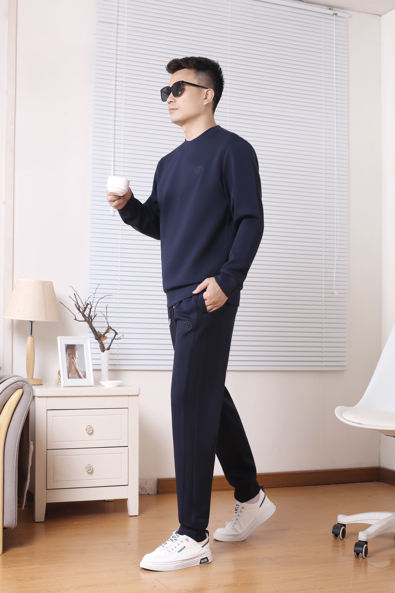 2025 Fall Winter Men’s Suite: Classic, Warm, Stylish Cotton Fabric, Embroidery, High Quality - 图片 1