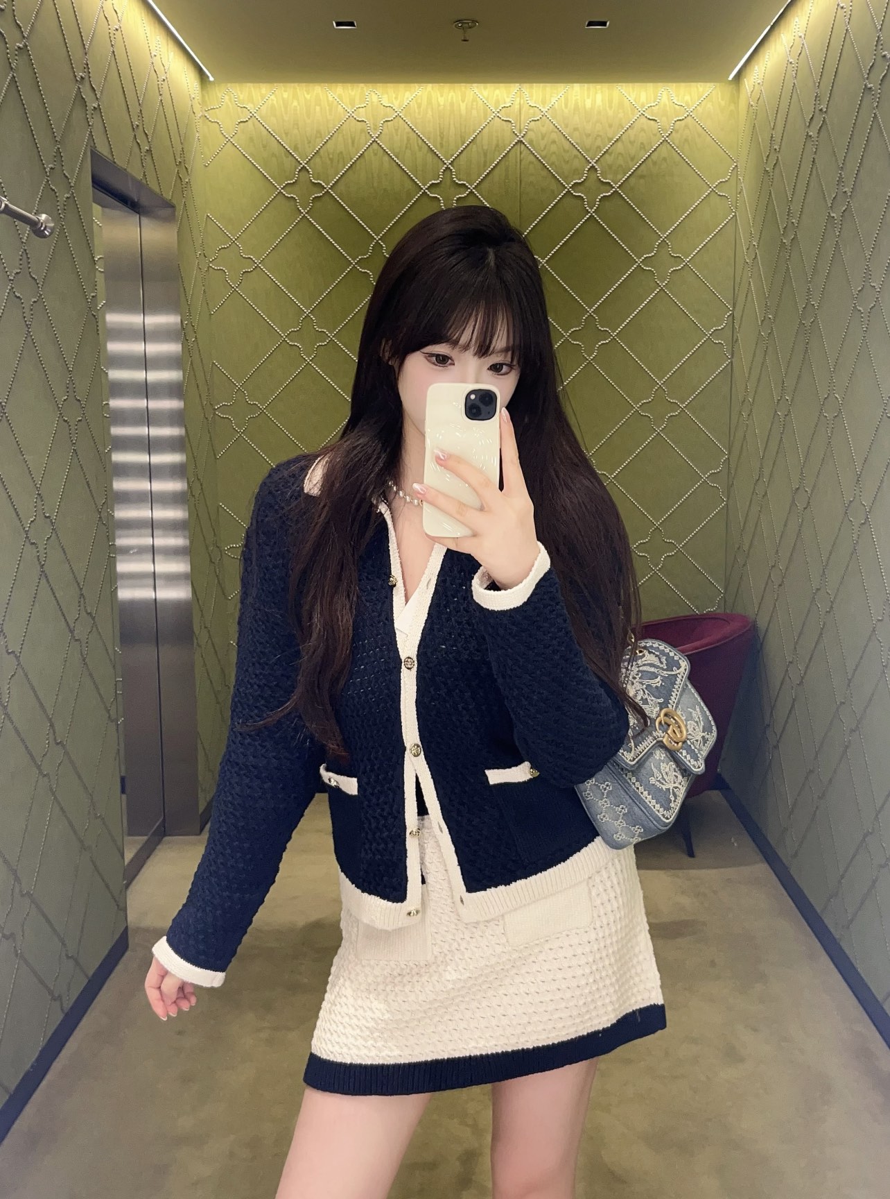 aa.jpg