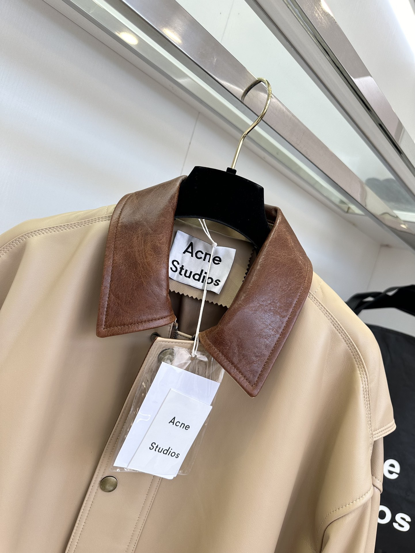 Acne Studios Inspired Sheepskin Leather Jacket - Vintage Workwear Style 5 i1752303900 2533 3