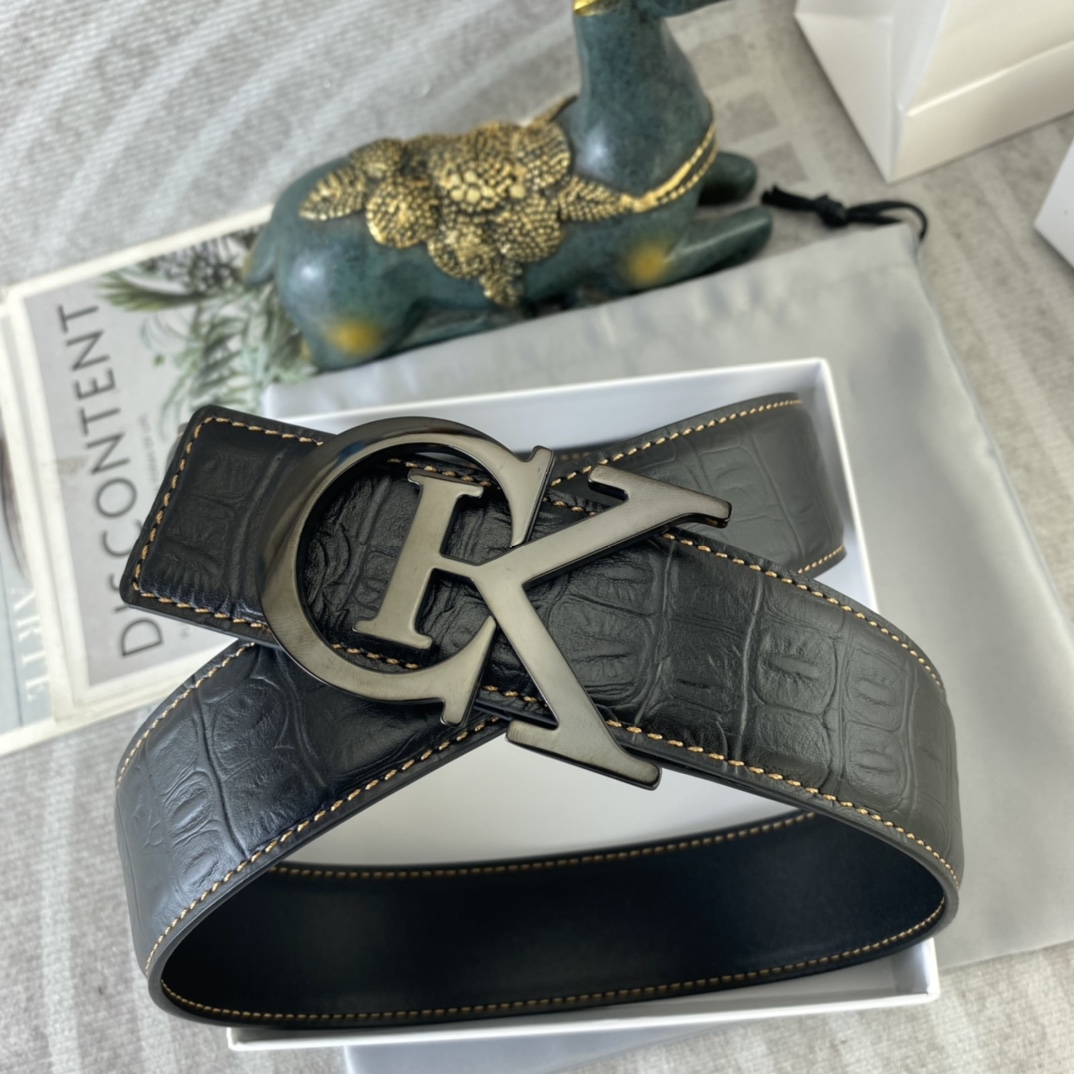 CK 💕 特种皮腰带系列 ，原厂五金精品不锈钢扣，手感柔软舒适 宽3.8CM。