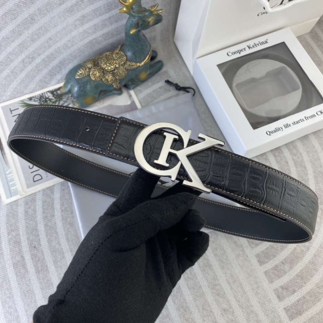 CK 💕 特种皮腰带系列 ，原厂五金精品不锈钢扣，手感柔软舒适 宽3.8CM。