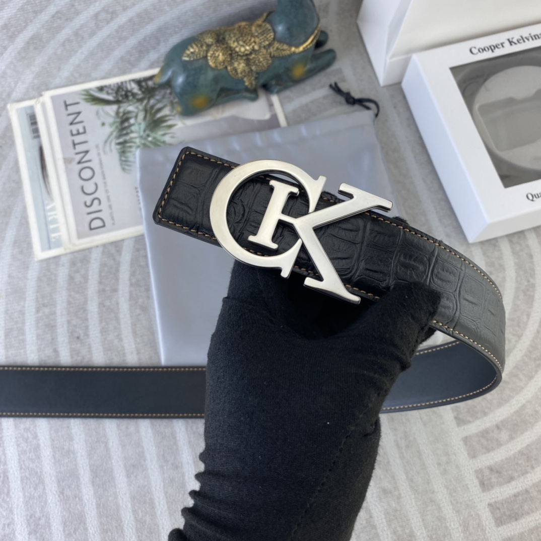 CK 💕 特种皮腰带系列 ，原厂五金精品不锈钢扣，手感柔软舒适 宽3.8CM。