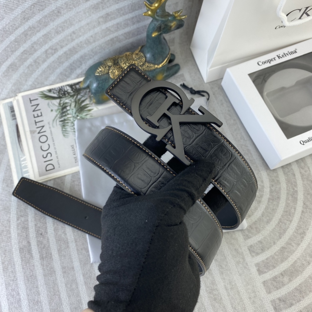 CK 💕 特种皮腰带系列 ，原厂五金精品不锈钢扣，手感柔软舒适 宽3.8CM。