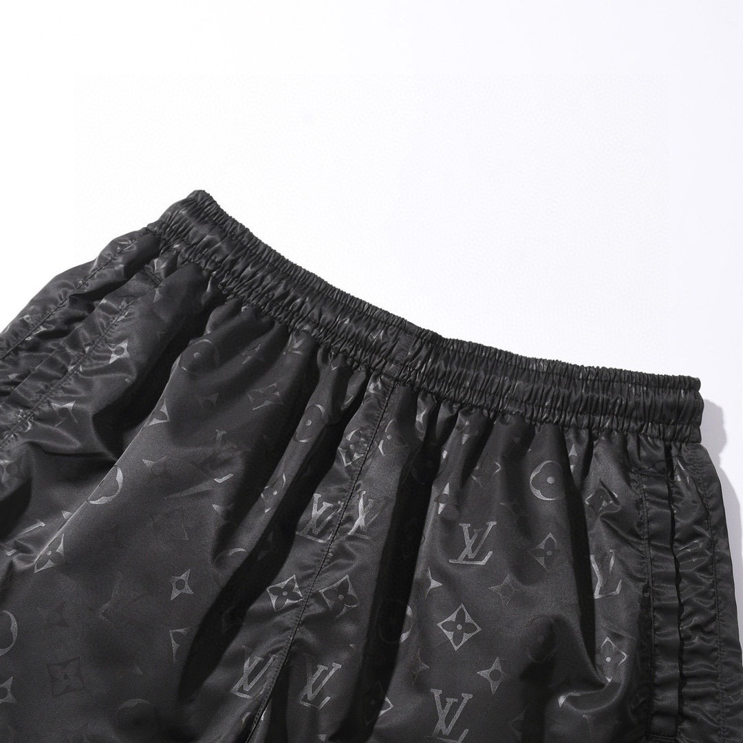路易威登/Louis Vuitton 夏季新款 经典满印老花尼龙沙滩裤 白色/黑色-Chinese UA Cheap High Quatity Brand Clothes Bags handbags Sneakers wholesale wholesaler seller from China Factory suppliers Fashion Clothing Shoes best Quality Beautiful Price 路易威登/Louis Vuitton 夏季新款 经典满印老花尼龙沙滩裤 白色/黑色