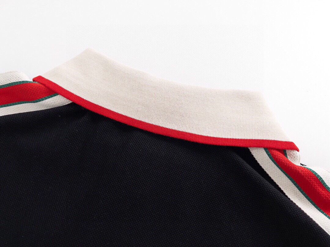 古驰/Gucci 夏季新款 肩膀红绿字母织带翻领短袖polo衫 黑色-莆田鞋,莆田鞋货源,高仿鞋,高仿鞋货源,安福档口,莆田高仿鞋,莆田鞋批发,高仿鞋批发,莆田高仿运动鞋,高仿运动鞋,莆田运动鞋 古驰/Gucci 夏季新款 肩膀红绿字母织带翻领短袖polo衫 黑色