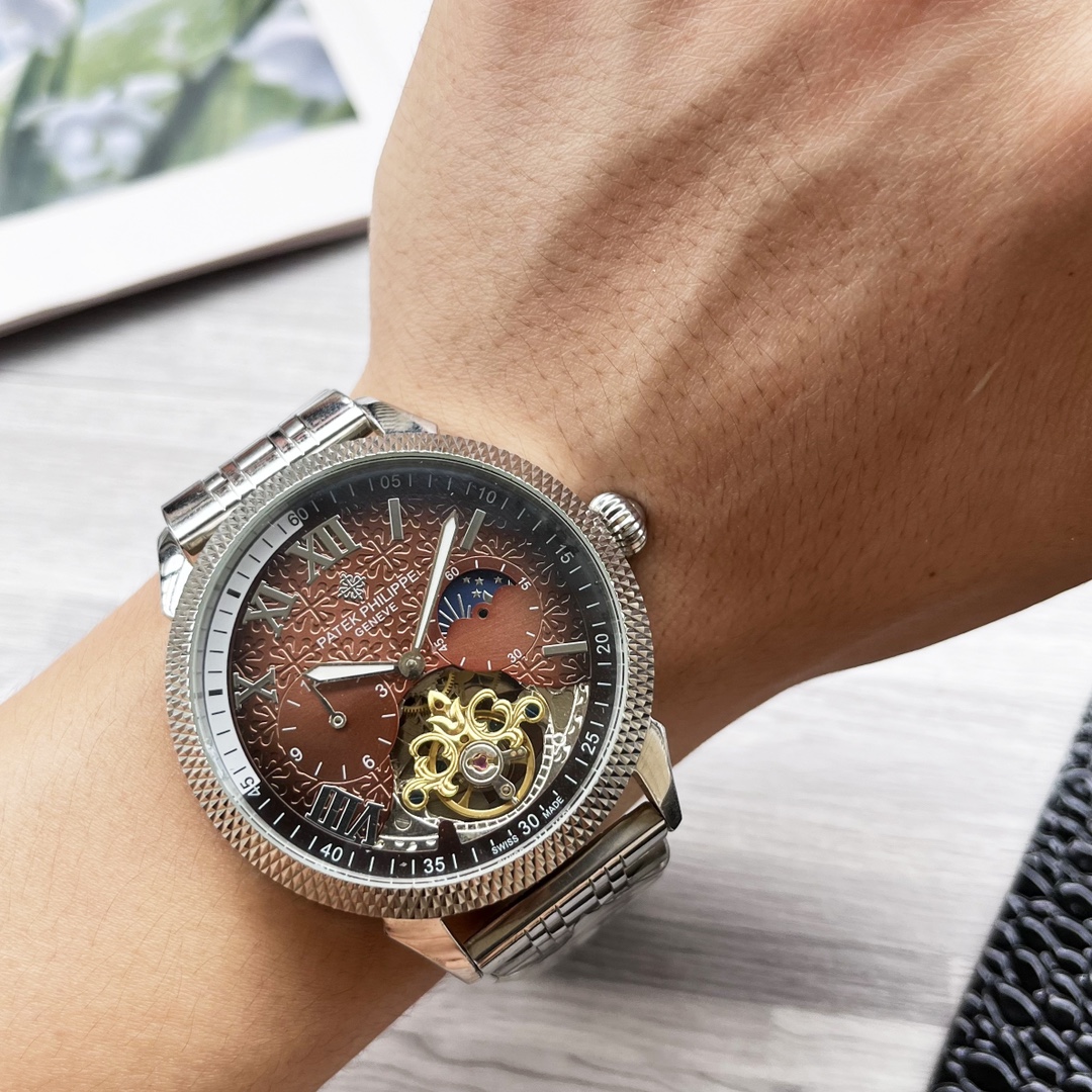 NO:339124,Unified, complex timepiece, luxurious and atmospheric, classic new products, shockingly launched [Latest] Patek Philippe, large flywheel design [Type] Boutique men's watch [Watch strap] Real cowhide strap [Movement] High-end fully automatic mechanical movement [Mirror] Mineral reinforced glass (more high definition) Elegant taste, vast and atmospheric, ingenious, wrist treasure, dimensions, diameters, thicknesses, 12.5mm, and hot sale!  Welcome to reprint!  ,,patek philippe,cowhide19860909统一 复杂时计 奢华大气 经典新品 震撼上市【最新】百达翡丽 大飞轮设计【类型】精品男士腕表【表带】真牛皮表带【机芯】高端全自动机械机芯【镜面】矿物质强化玻璃（更高清） 品味高雅 浩瀚大气 匠心独运 腕间瑰宝 尺寸直径42mm厚12.5mm热卖上市！欢迎转载！,,patek philippe,cowhide,Watch