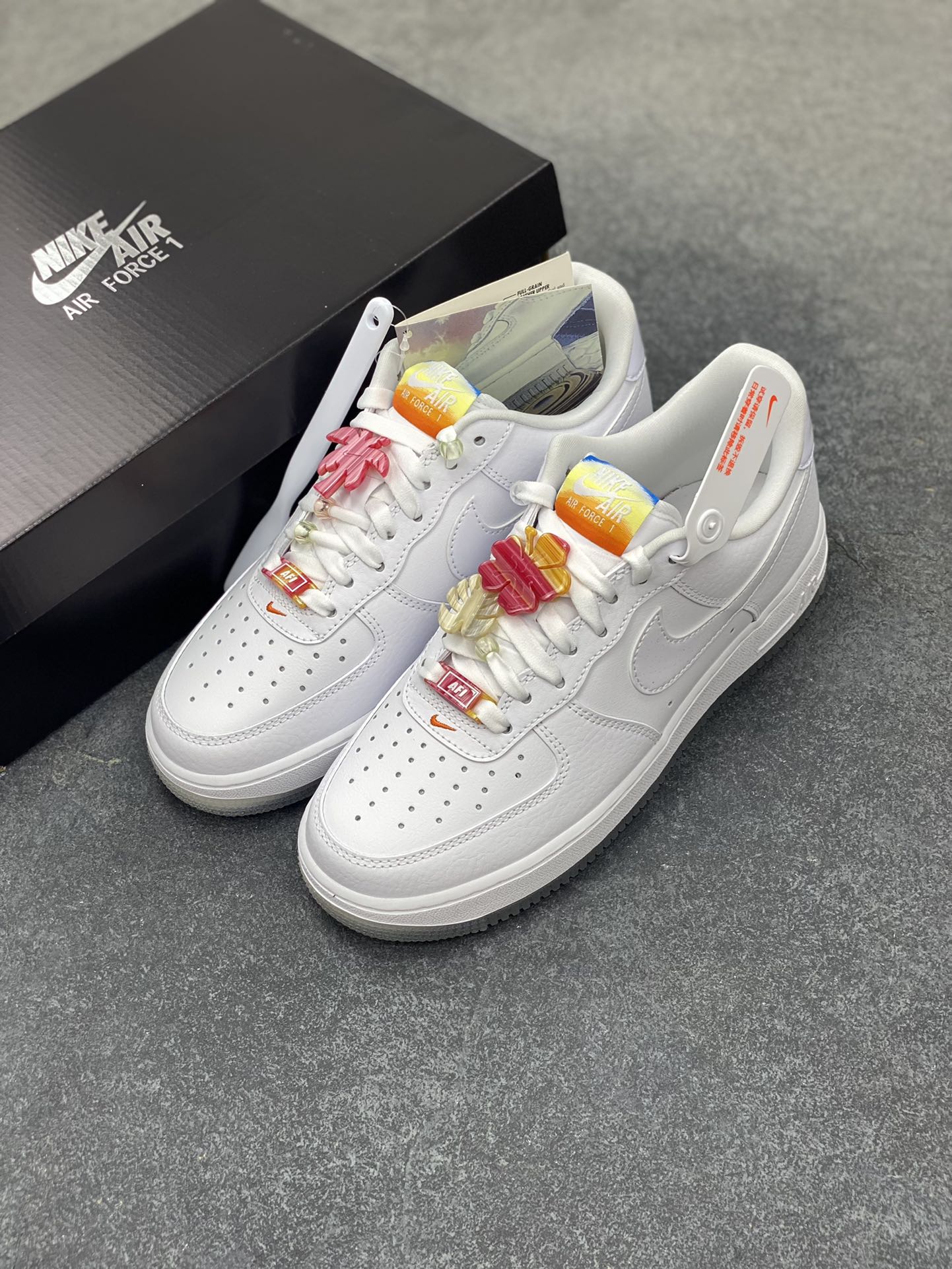 图片[8]-HY版本💯 Air Force 1 Low 夏日白橙 原楦头原纸板 打造纯正空军版型 #专注外贸渠道 全掌内置蜂窝气垫 #原盒配件 原厂中底钢印、拉帮完美 货号：IB8875-111 尺码：36 36.5 37.5 38 38.5 39 40 40.5 41 42 42.5 43-选品中心