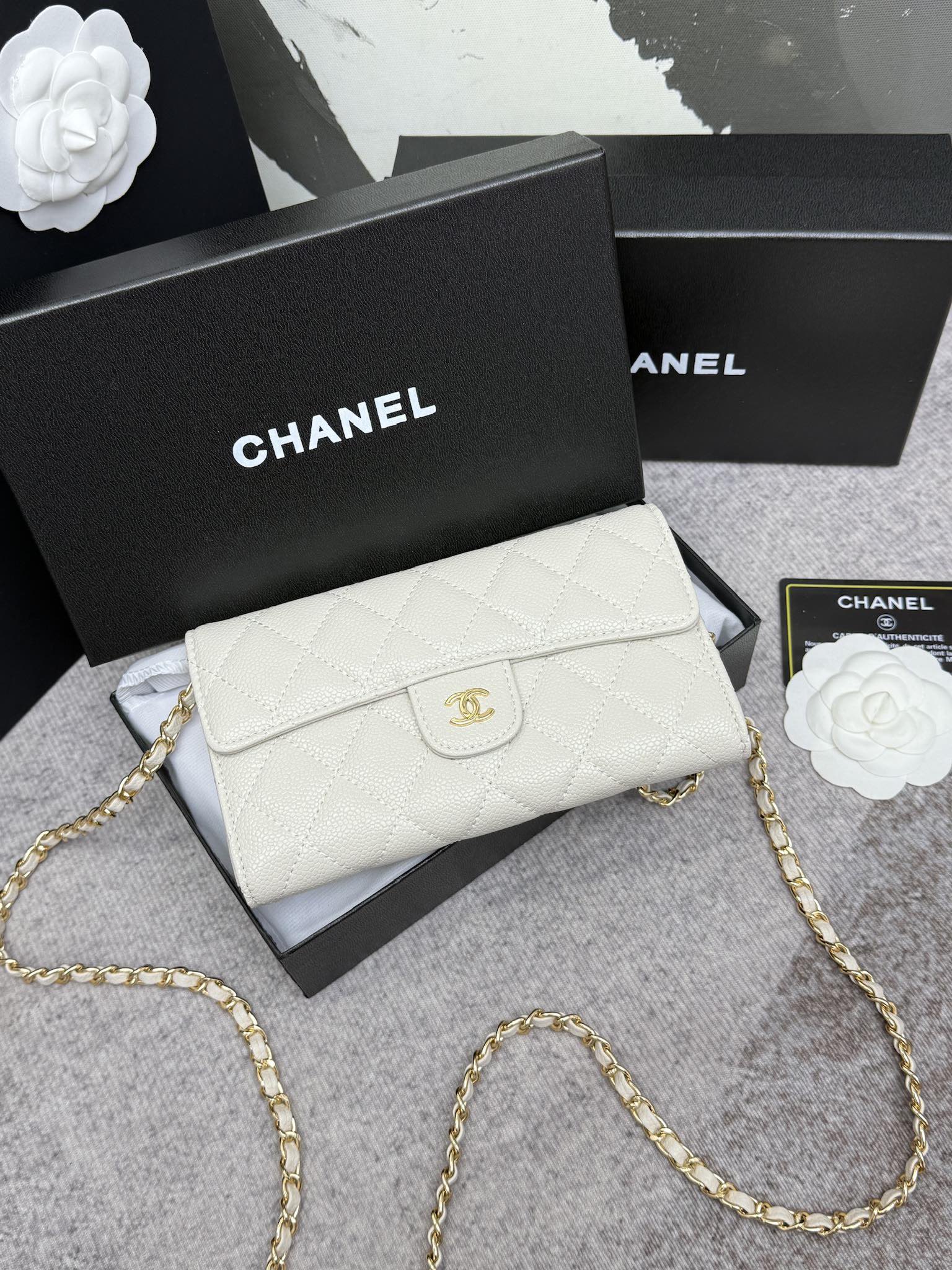 CHANEL 经典CF長款チェーンショルダーバッグ - 大容量でスタイリッシュ