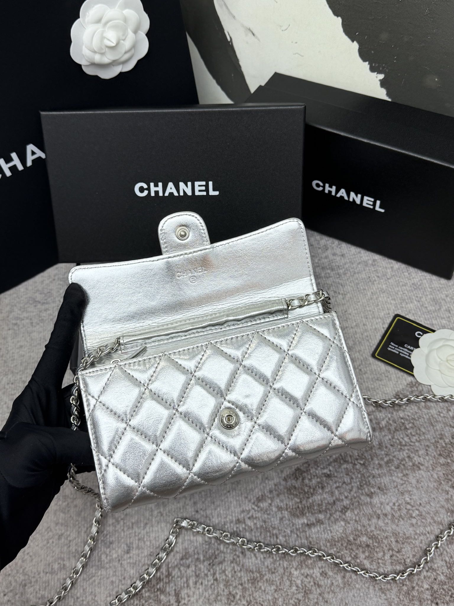 CHANEL 经典CF長款チェーンバッグ - スタイリッシュなデザインと大容量