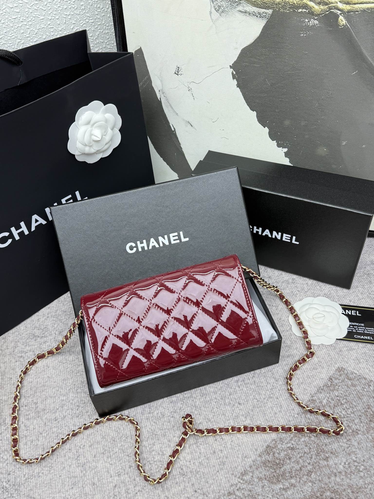 Chanel 经典CF長款チェーンバッグ - 大容量・おしゃれなデザイン