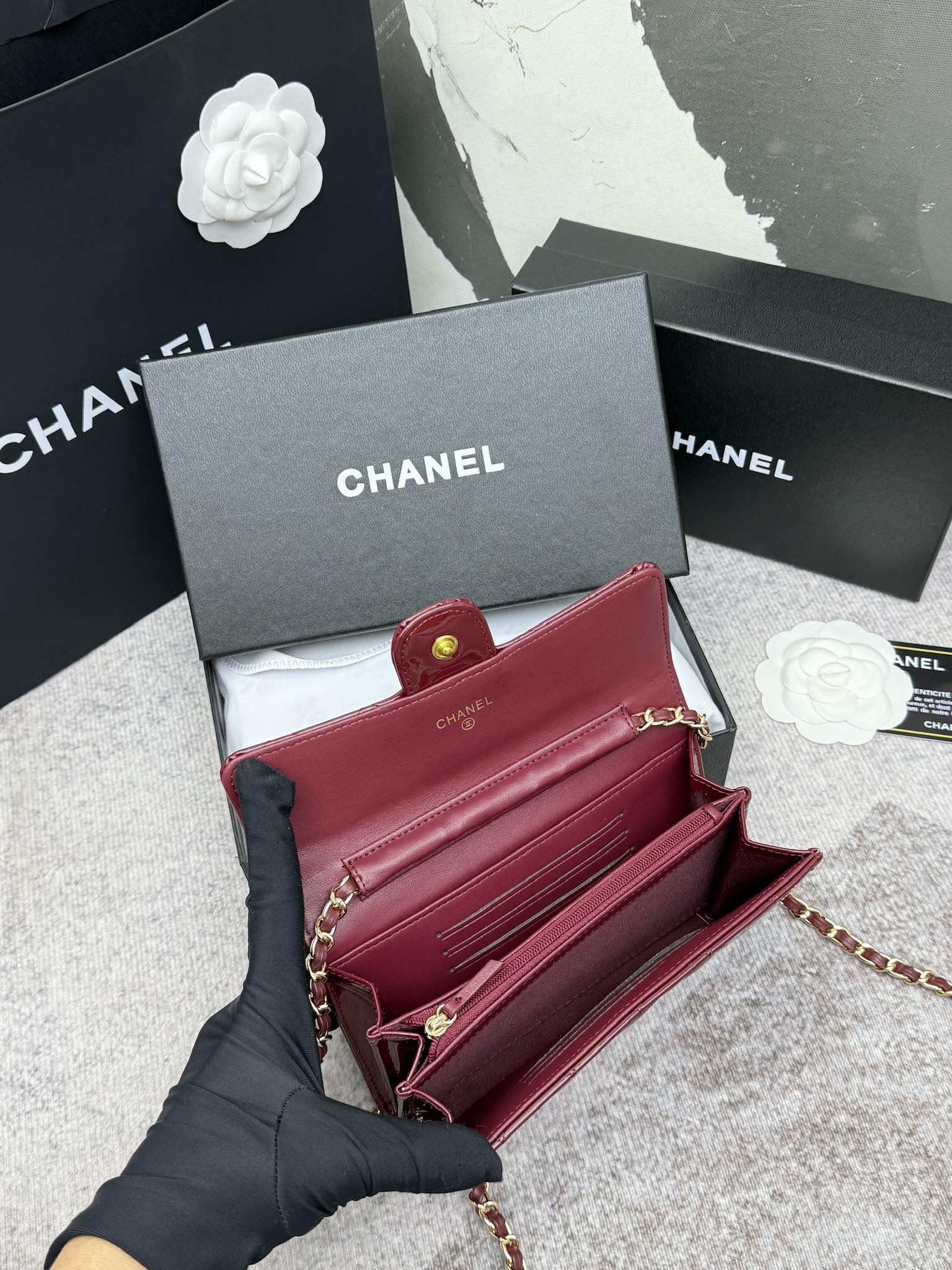 Chanel 经典CF長款チェーンバッグ - 大容量・おしゃれなデザイン
