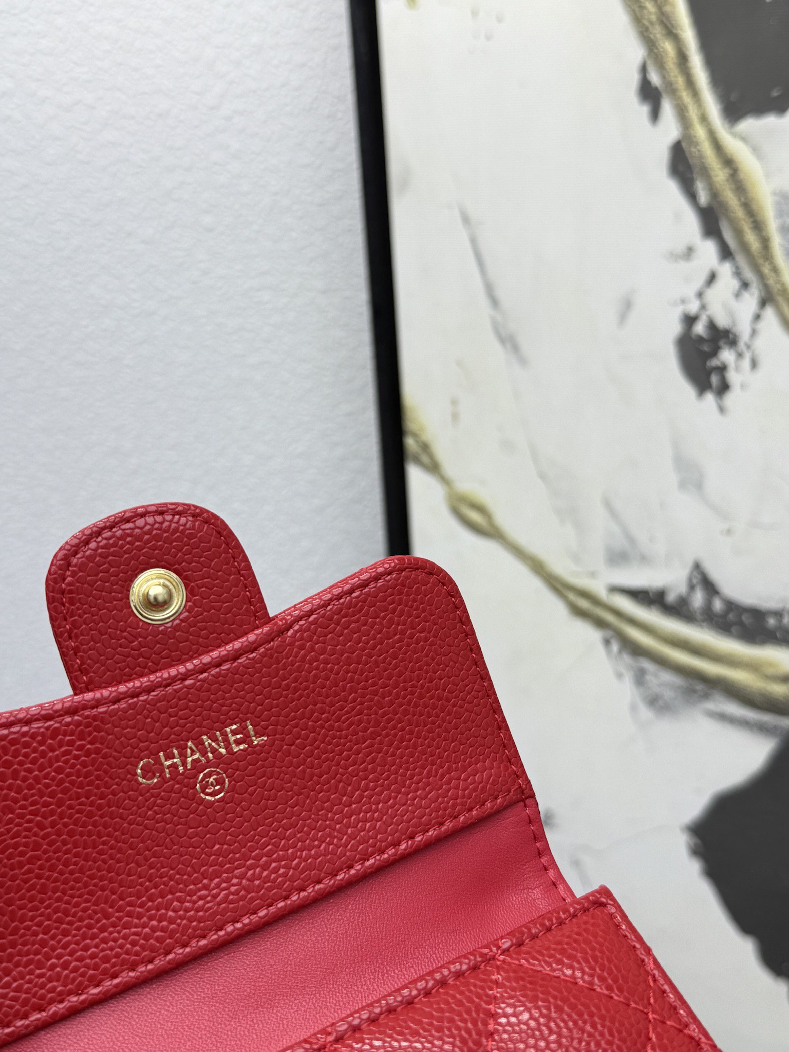 CHANEL牛皮製CF短三折財布 - カード収納6個＆小銭入れ付き