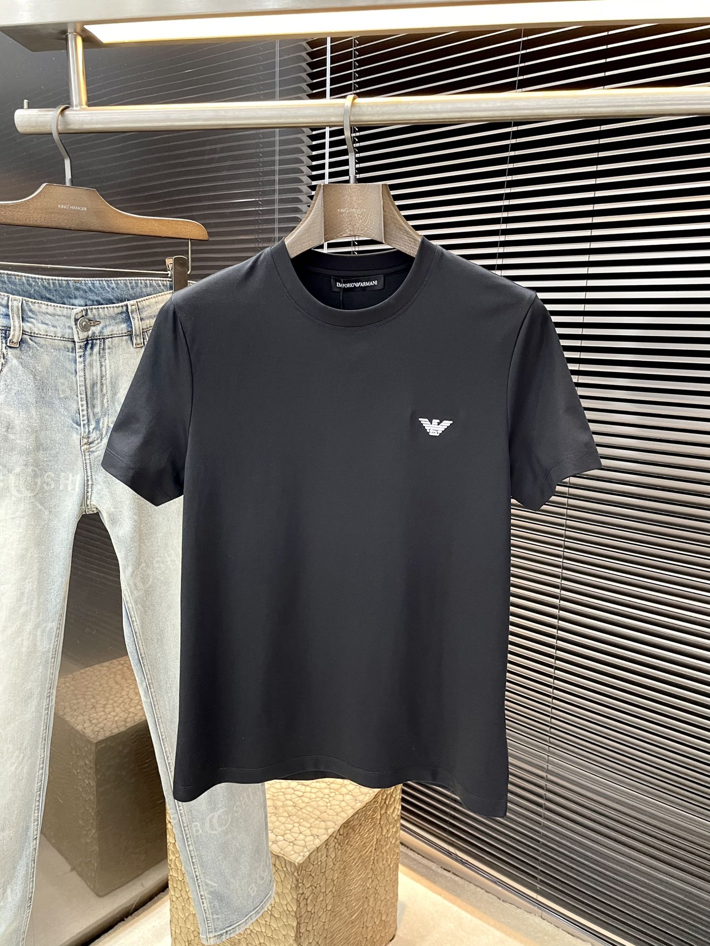  ♠️ EmPorioArmin-（阿玛尼）系列 VIP高级定制 2025新款短袖  百搭款式 任何人都