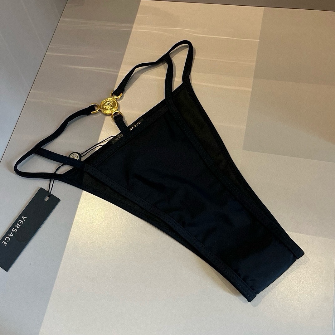 。
范思哲官方新款泳衣比基尼👙，高端定制，S M L XL