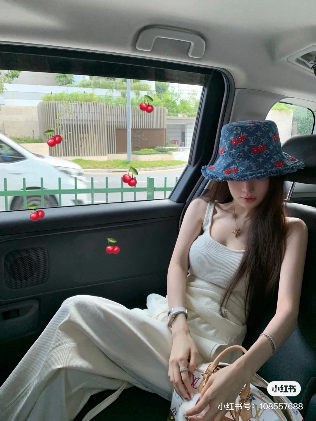 NO:356395,lv classic new style fisherman hat hat straw hat fisherman hat baseball hat, hat, louis vuitton, espadrilles,hatslv经典款新款渔夫帽帽子草帽渔夫帽棒球帽,帽子,louis vuitton,espadrilles,hats,hat