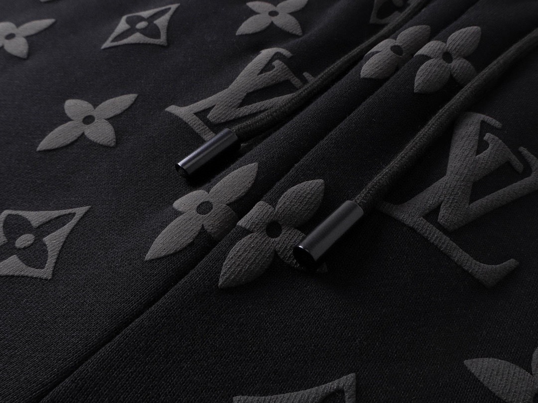 路易威登/Louis Vuitton 夏季新款 老花发泡印花休闲短裤 黑色-Chinese UA Cheap High Quatity Brand Clothes Bags handbags Sneakers wholesale wholesaler seller from China Factory suppliers Fashion Clothing Shoes best Quality Beautiful Price 路易威登/Louis Vuitton 夏季新款 老花发泡印花休闲短裤 黑色