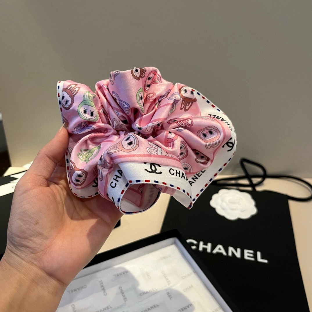 🆕


Chanel香奈儿发圈