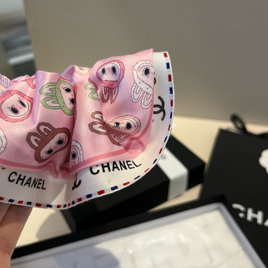 🆕


Chanel香奈儿发圈