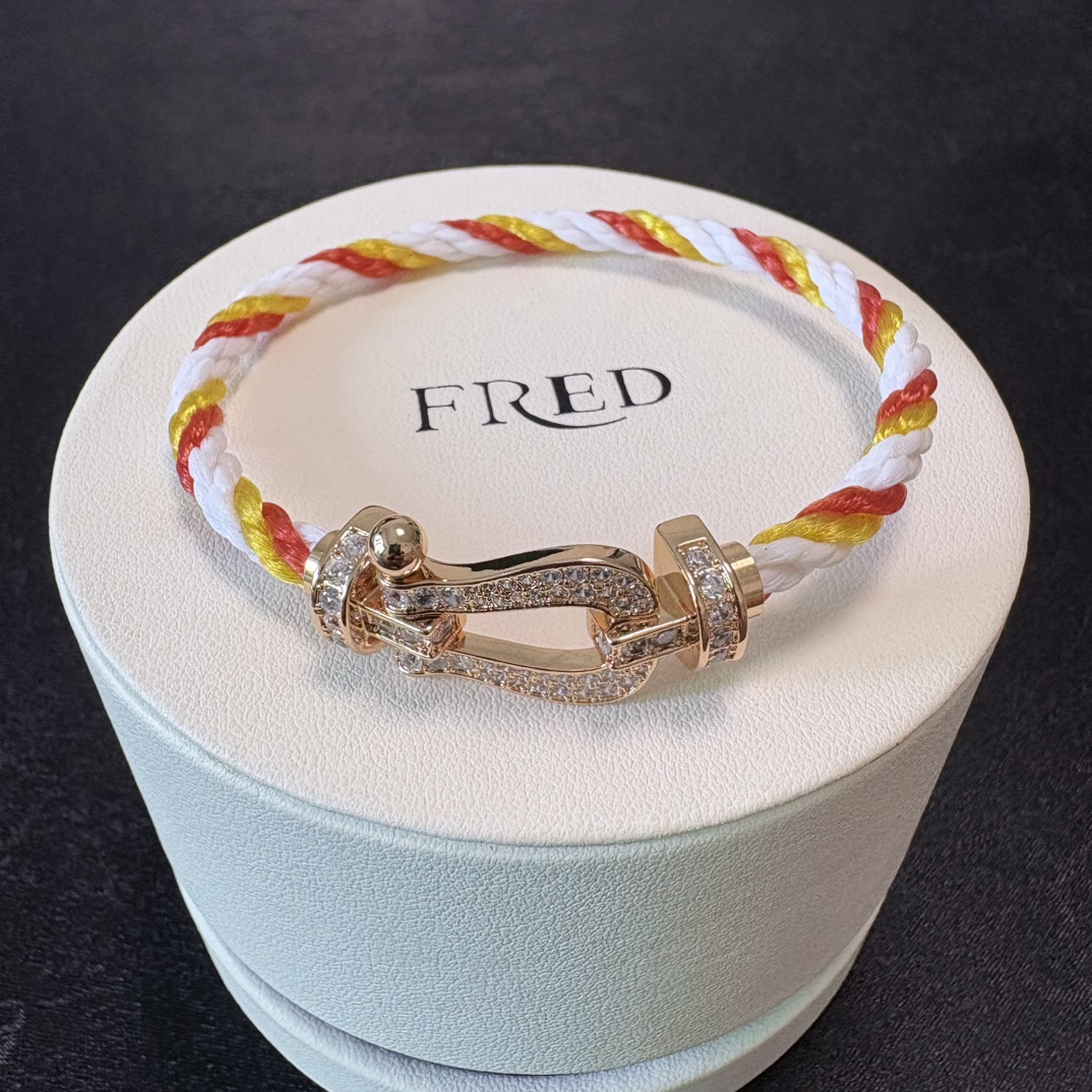 “High-End Tri-Coloured Nylon Bracelets with Gold Plating – Fashionable and Custom-Made” - 图片 8