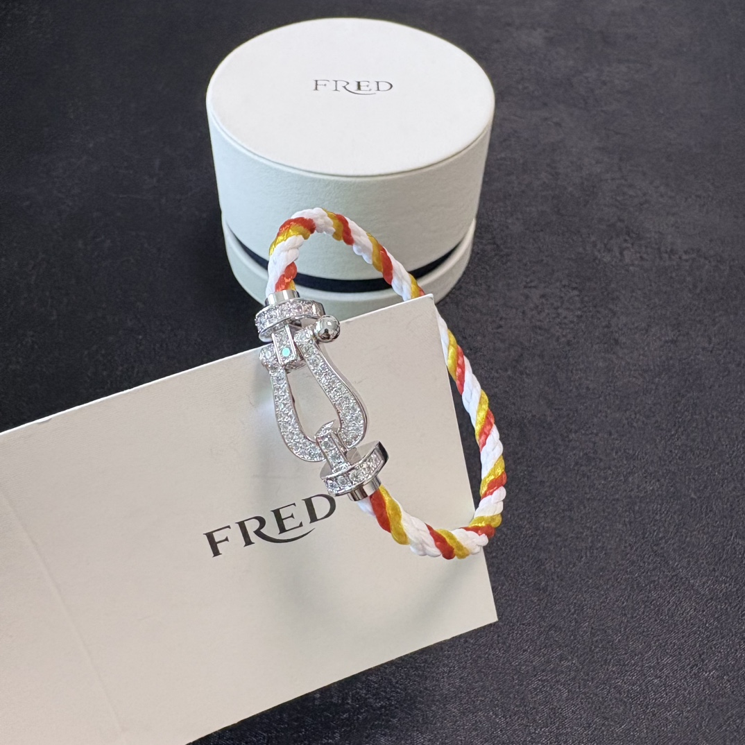 “High-End Tri-Coloured Nylon Bracelets with Gold Plating – Fashionable and Custom-Made” - 图片 4