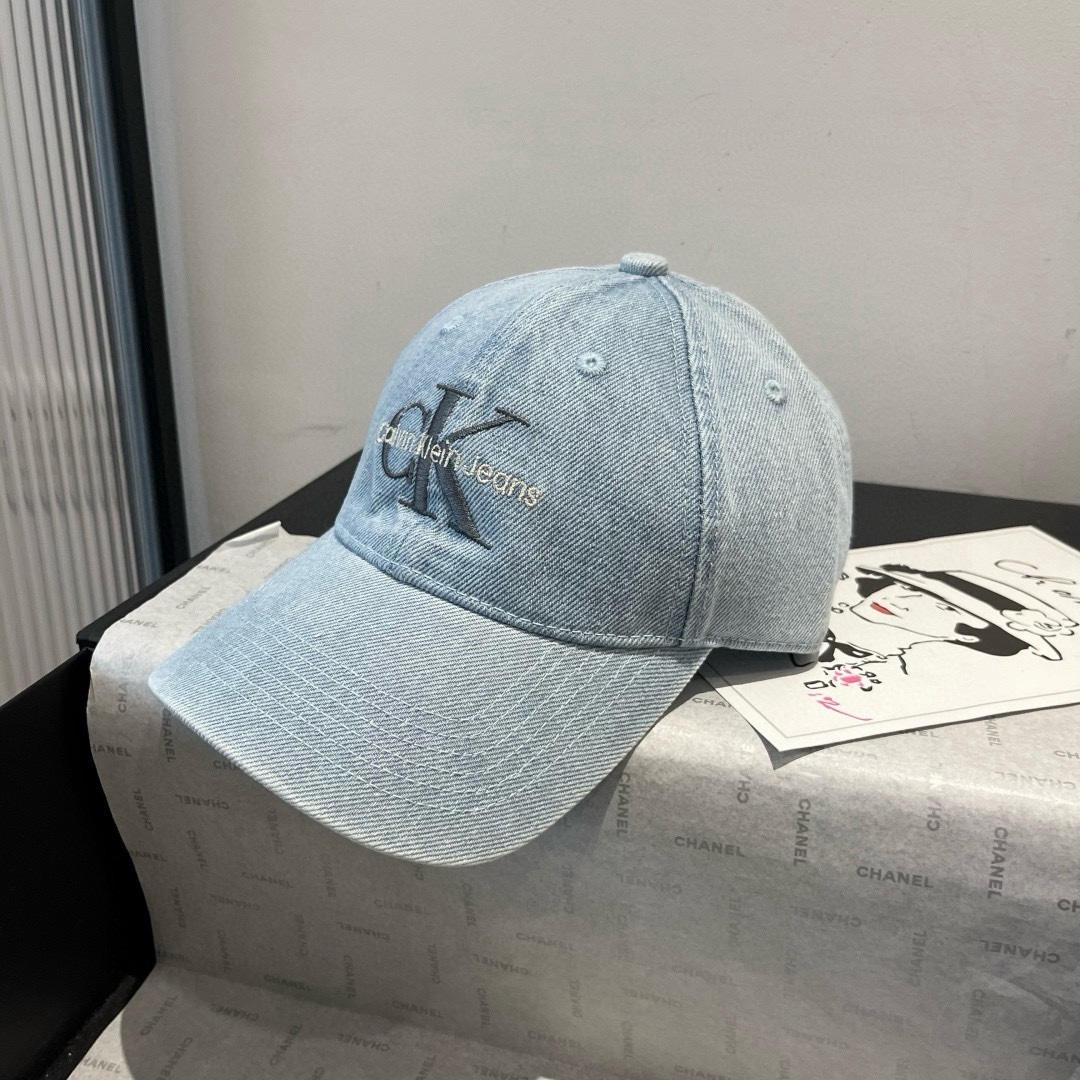 🆕

CK潮牌新款鸭舌帽，头围57cm