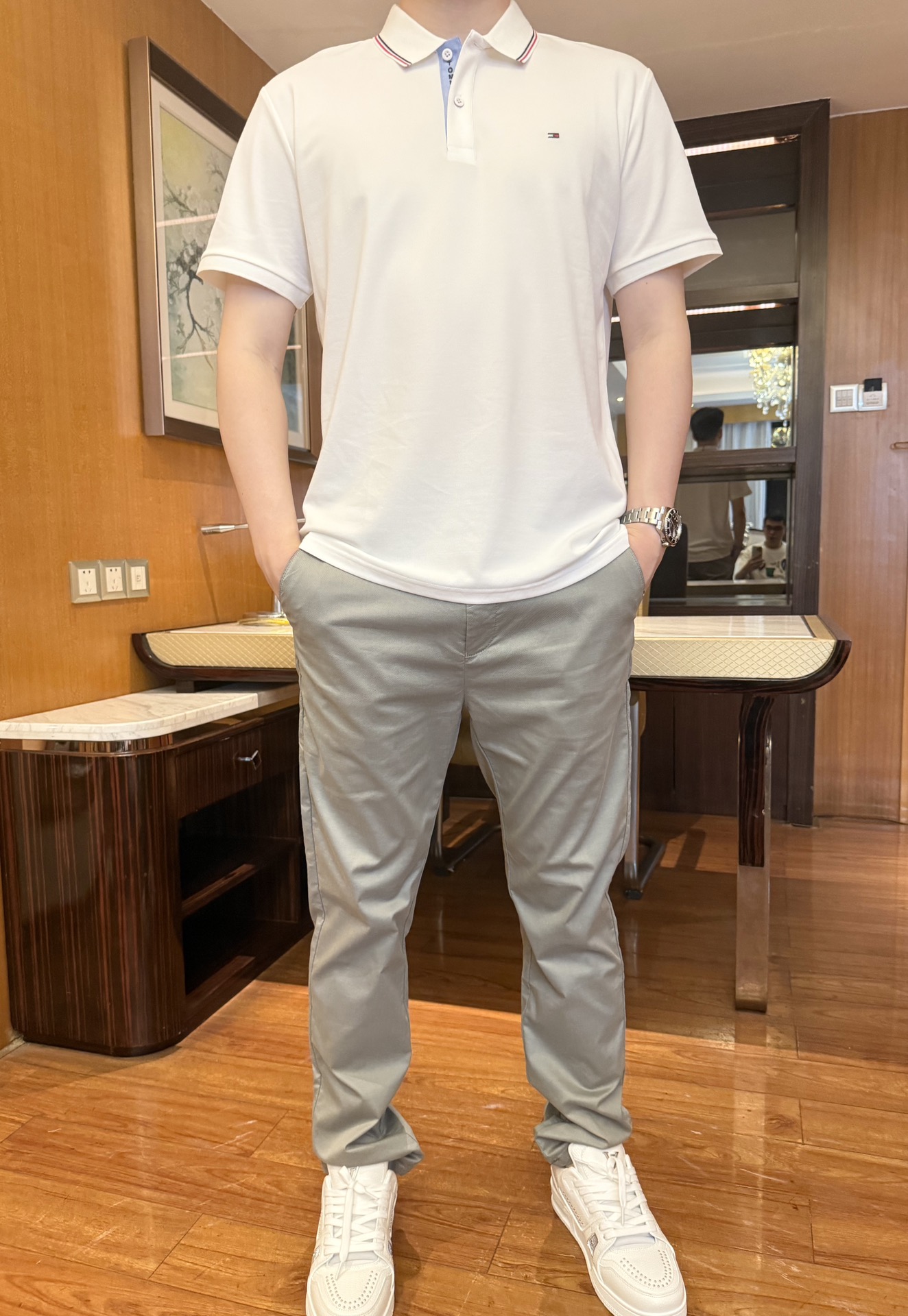 NO:452331,Tommy-2025 counter latest hot-selling Polo, London counter hot-selling items!  Selected Italian imported fine cotton fabrics with the latest designs, brand embroidery on the chest highlights taste, business and casual boutique. Size: 48-56 (model 180/wear 50, with Hong Kong Lane Crawford gift box packaging), alexander wang19860909汤米-2025专柜最新爆款Polo出货 伦敦专柜热销单品！精选意大利进口精棉面料搭配最新的设计,胸口的品牌刺绣彰显品味 商务休闲精品.尺码:48-56（模特180/穿50,配香港连卡佛礼盒包装）,,alexander wang,Men's clothing