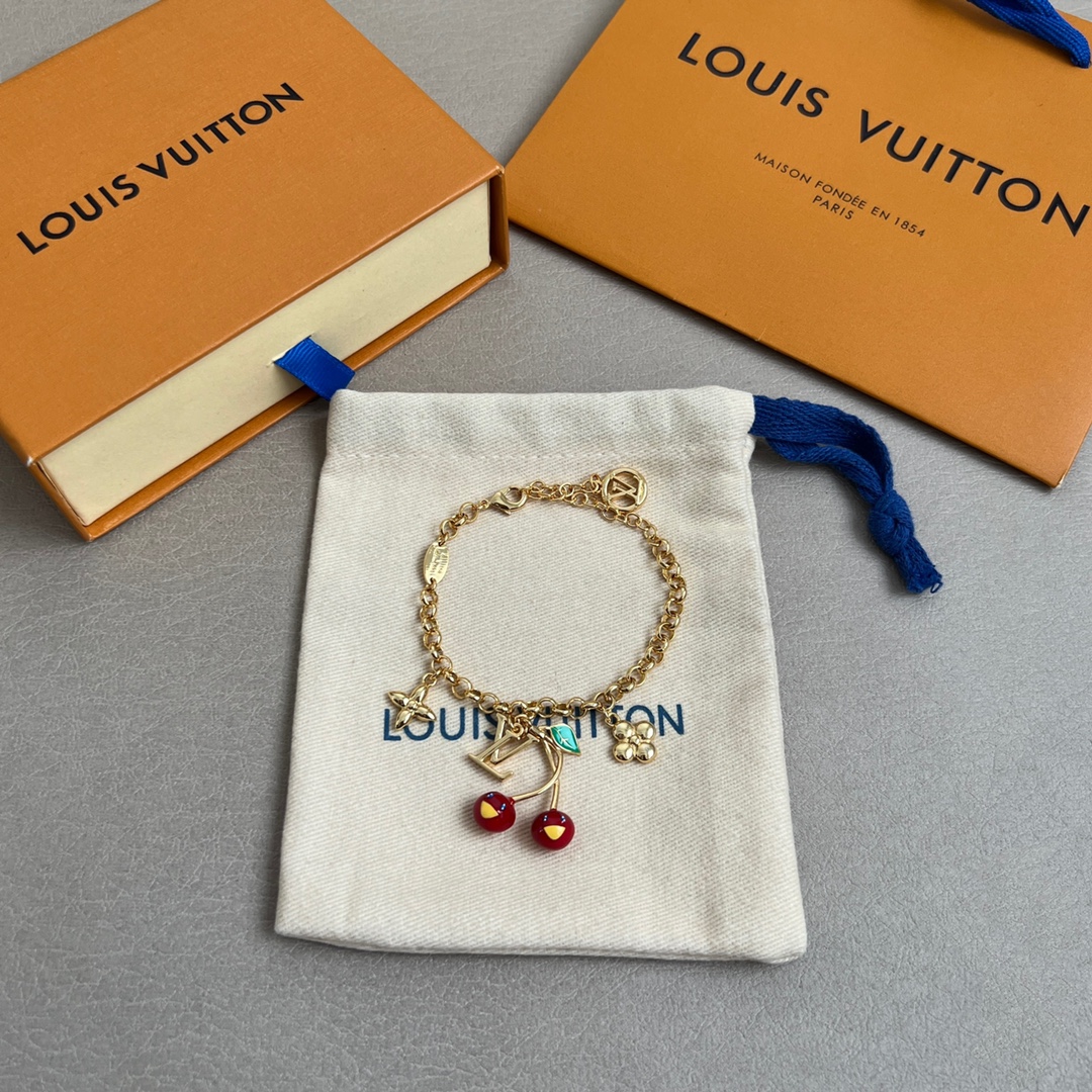 【】原单货 LV 手链🔹🔹Louis Vuitton 路易威登 🔹专柜一致材质 火爆款出货 设计独特 复