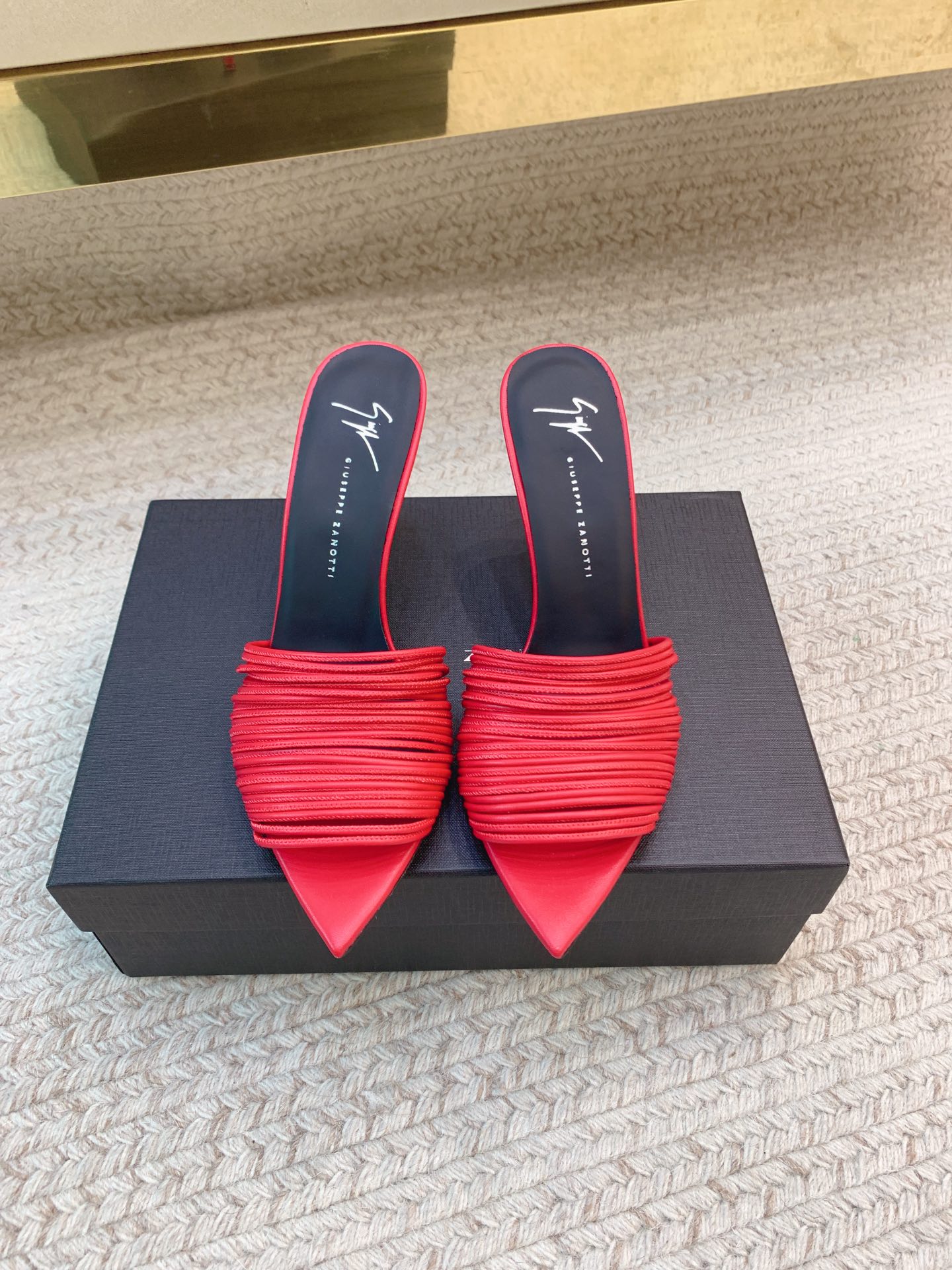 High-Quality Giuseppe Zanotti SS25 Threaded Slippers in Various Sizes - 图片 5