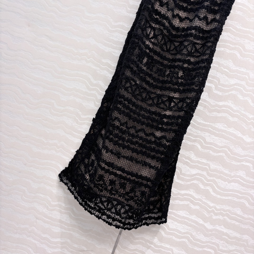 独家首发❤️原单品质，coco高定手工坊。绝美小仙女度假氛氛围穿搭！白富美神器！重工艺蚕丝缕空勾花编织工