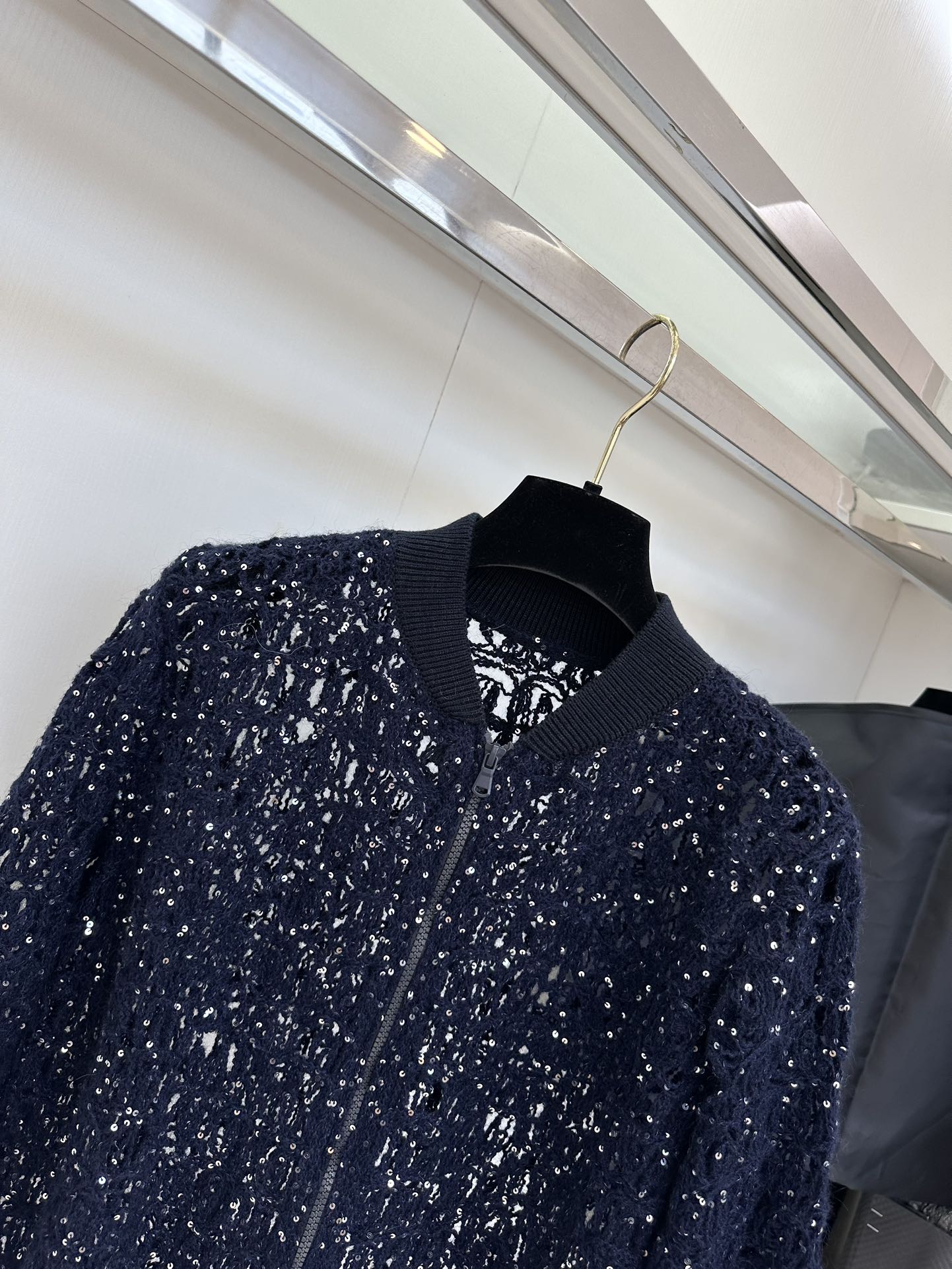 Elegant Knit Cardigan with Glittering Sequins - Comfortable & Stylish 10 i1752433243 91 8