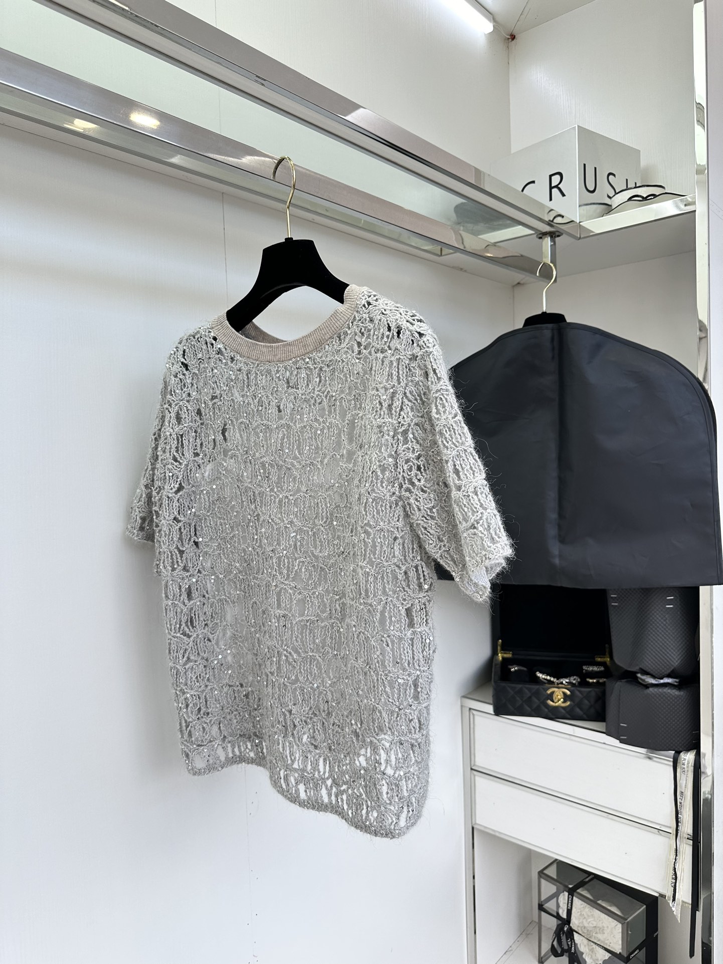 Elegant Knit Top with Glitter Yarn - Comfortable & Stylish Fall Fashion 3 i1752433362 6665 1