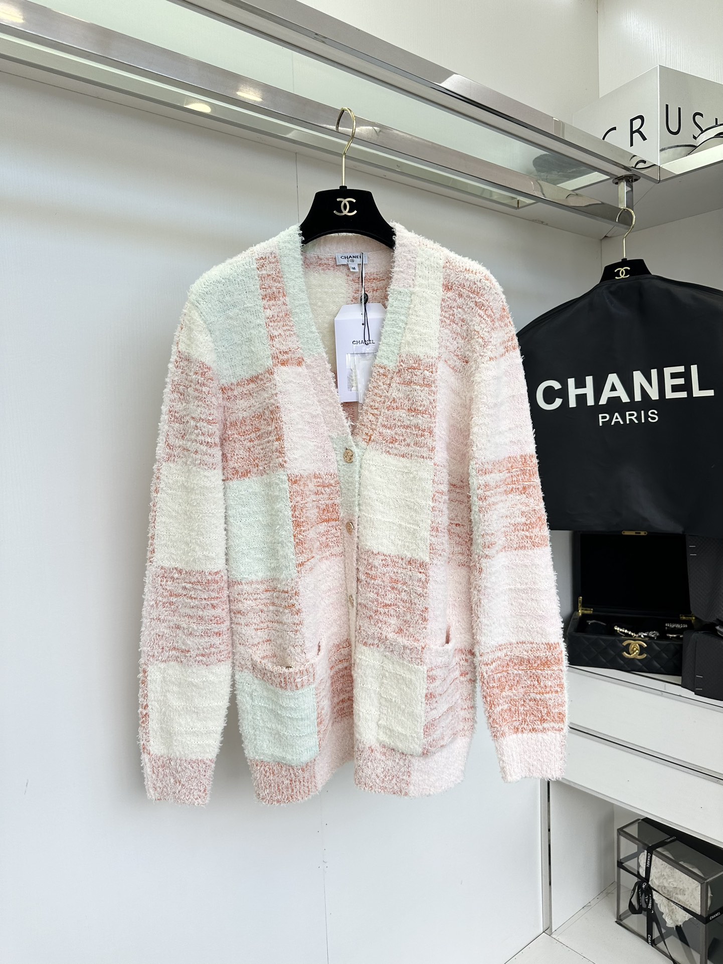 Checkered V-Neck Cardigan - Soft Knit, Chic & Playful Chanel-Inspired Style 7 i1752433486 1999 5