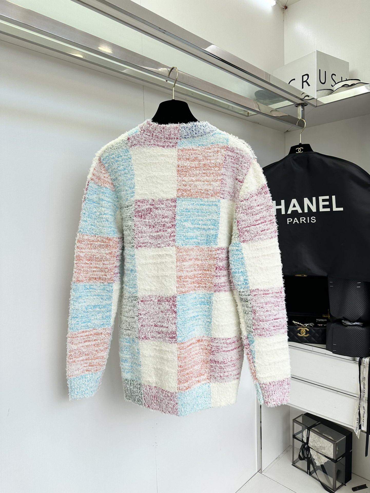 Checkered V-Neck Cardigan - Soft Knit, Chic & Playful Chanel-Inspired Style 4 i1752433486 7553 2