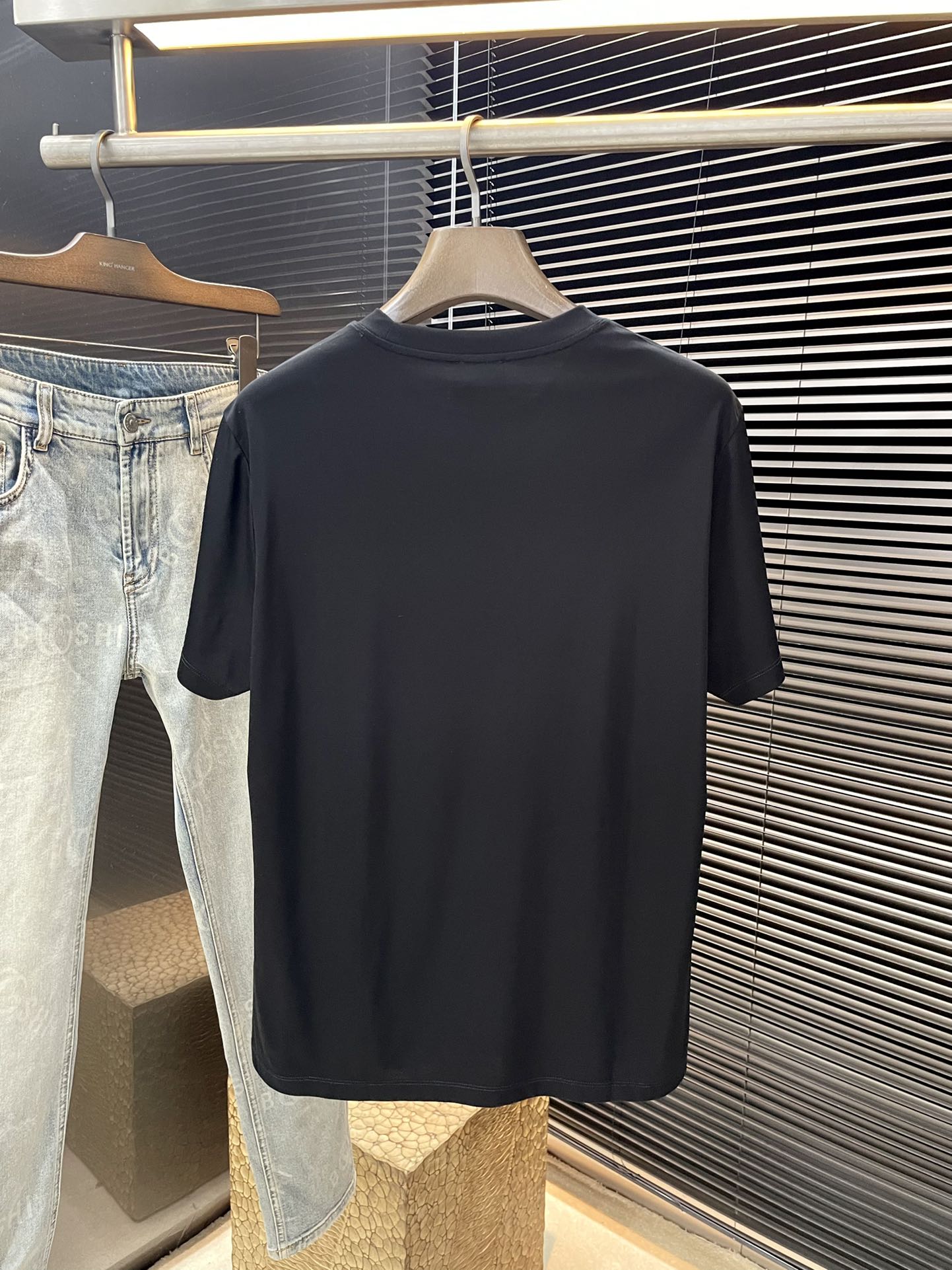  ♠ Dior-（迪奥）系列 VIP高级定制 2025春夏季新款短袖  百搭款式 任何人都可以轻松驾驭 