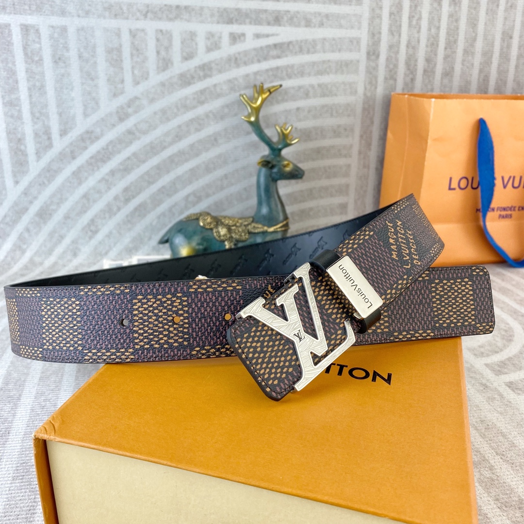 LV💕 特种皮腰带系列 ，原厂五金精品不锈钢扣，手感柔软舒适 宽3.8CM。