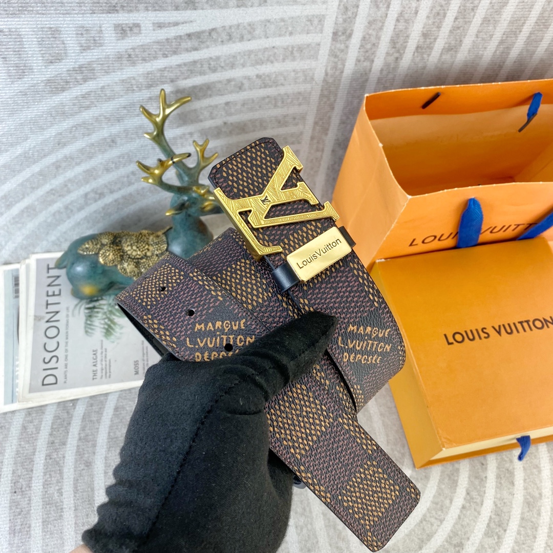 LV💕 特种皮腰带系列 ，原厂五金精品不锈钢扣，手感柔软舒适 宽3.8CM。