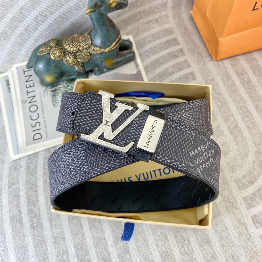 LV💕 特种皮腰带系列 ，原厂五金精品不锈钢扣，手感柔软舒适 宽3.8CM。
