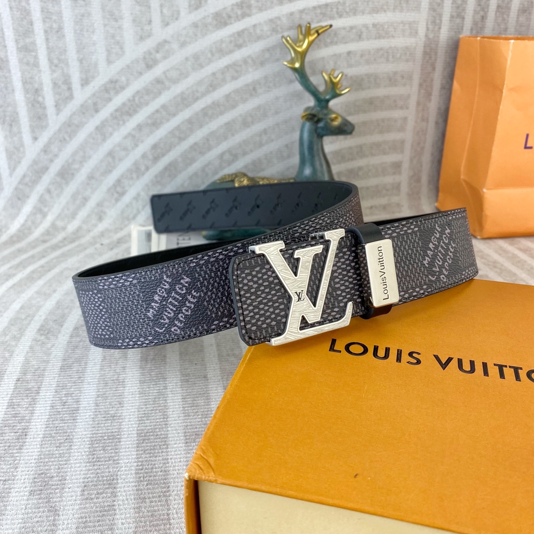 LV💕 特种皮腰带系列 ，原厂五金精品不锈钢扣，手感柔软舒适 宽3.8CM。