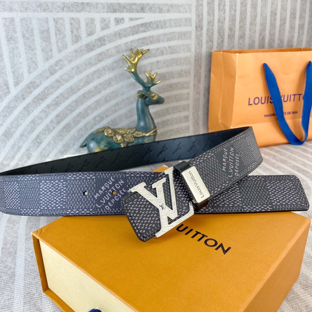 LV💕 特种皮腰带系列 ，原厂五金精品不锈钢扣，手感柔软舒适 宽3.8CM。
