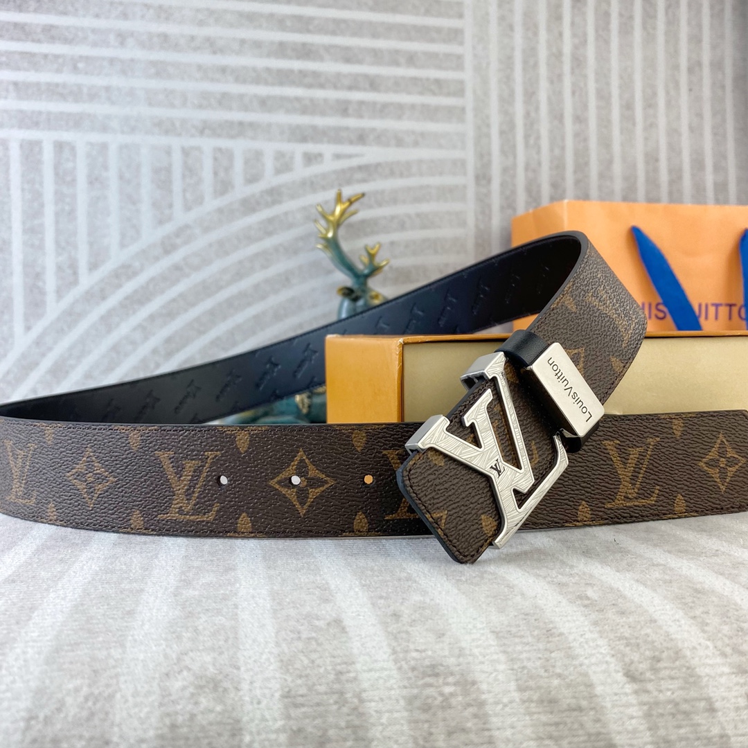 LV💕 特种皮腰带系列 ，原厂五金精品不锈钢扣，手感柔软舒适 宽3.8CM。