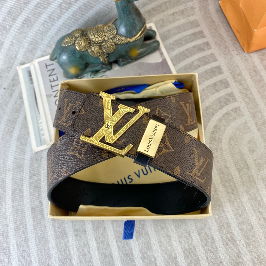 LV💕 特种皮腰带系列 ，原厂五金精品不锈钢扣，手感柔软舒适 宽3.8CM。