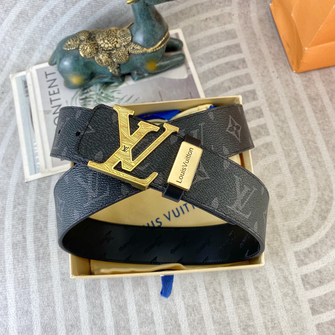 LV💕 特种皮腰带系列 ，原厂五金精品不锈钢扣，手感柔软舒适 宽3.8CM。
