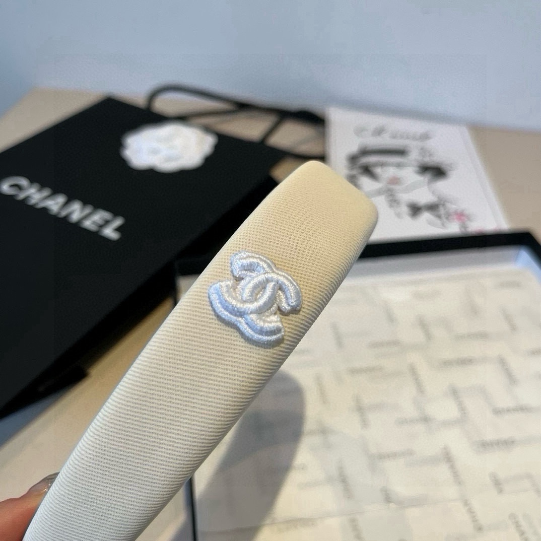 🆕

Chanel香奈儿新款发箍