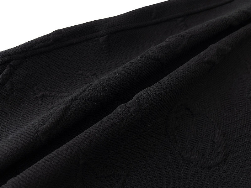 路易威登/Louis Vuitton 夏季新款 压花字母休闲短裤 黑色/白色-Chinese UA Cheap High Quatity Brand Clothes Bags handbags Sneakers wholesale wholesaler seller from China Factory suppliers Fashion Clothing Shoes best Quality Beautiful Price 路易威登/Louis Vuitton 夏季新款 压花字母休闲短裤 黑色/白色