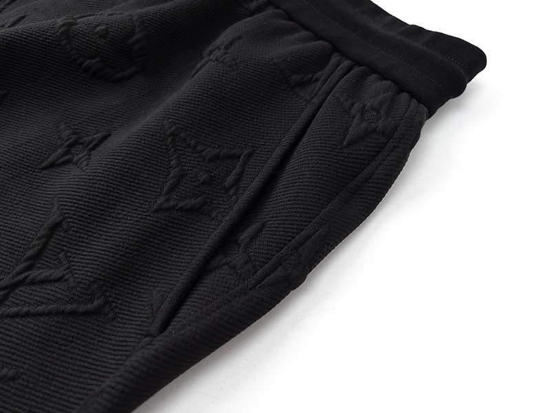 路易威登/Louis Vuitton 夏季新款 压花字母休闲短裤 黑色/白色-Chinese UA Cheap High Quatity Brand Clothes Bags handbags Sneakers wholesale wholesaler seller from China Factory suppliers Fashion Clothing Shoes best Quality Beautiful Price 路易威登/Louis Vuitton 夏季新款 压花字母休闲短裤 黑色/白色